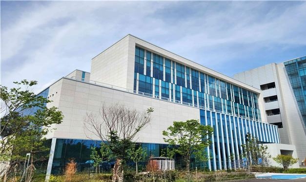 충북도, 바이오헬스 혁신창업 기술상용화센터 '이노랩스' 개소